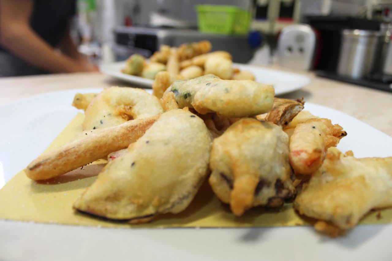 Hotel Ristorante Benigni Campagnano Di Roma Dış mekan fotoğraf